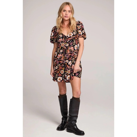 saltwater LUXE Dresses & Skirts - NWT Saltwater Luxe Breelyn Mini Dress Sz S Floral Boho Festival MSRP $148